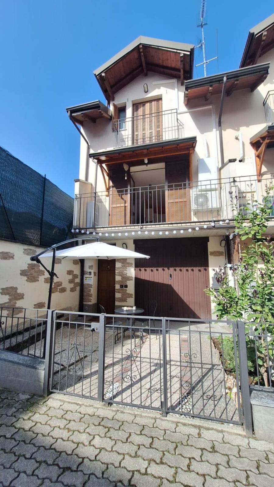 Elf'S House Villa Cesano Maderno Exterior photo